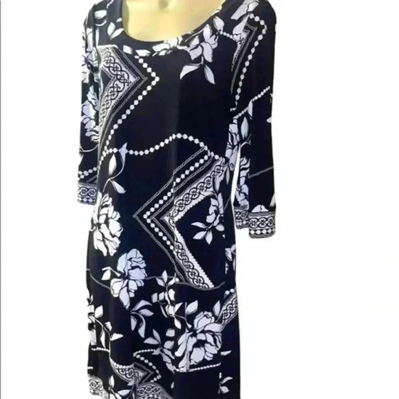 WHITE HOUSE BLACK MARKET DRESS- Classy - Picture 1 of 6